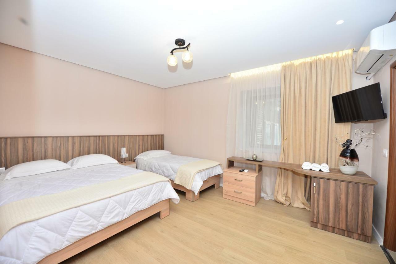 Vila Culli Përmet エクステリア 写真